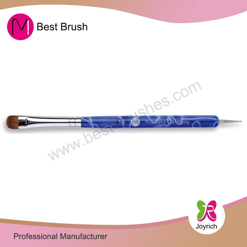 Від вибору матеріалу до готового продукту: які етапи виготовлення щітки для нігтів?